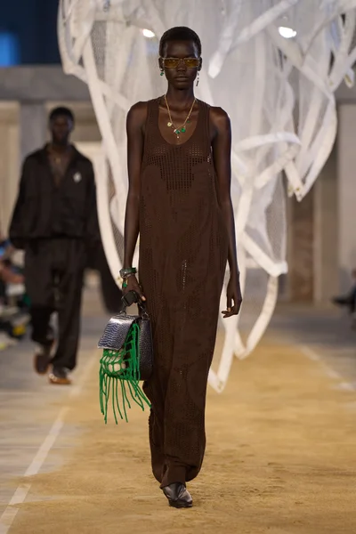 Look 42